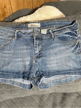 Women's Denim Jean Shorts - Blue Wash